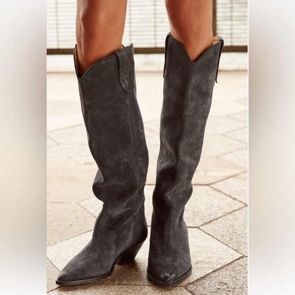 Isabel Marant
Denvee Suede Tall Western boots - Picture 1 of 15